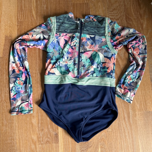 Athleta Girl rash guard Swimsuit - Picture 1 of 2